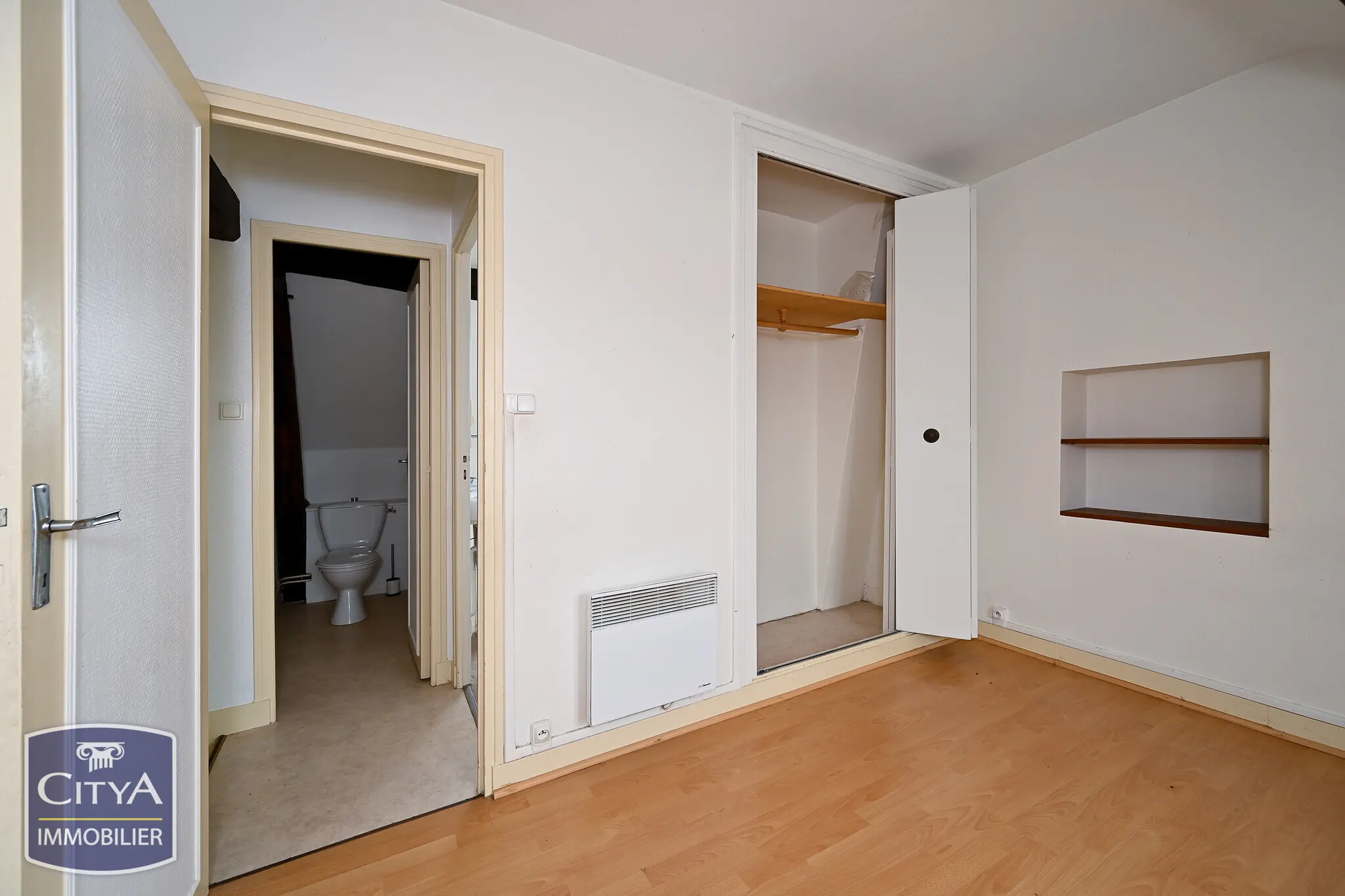 Photo 10 Immeuble 200m²