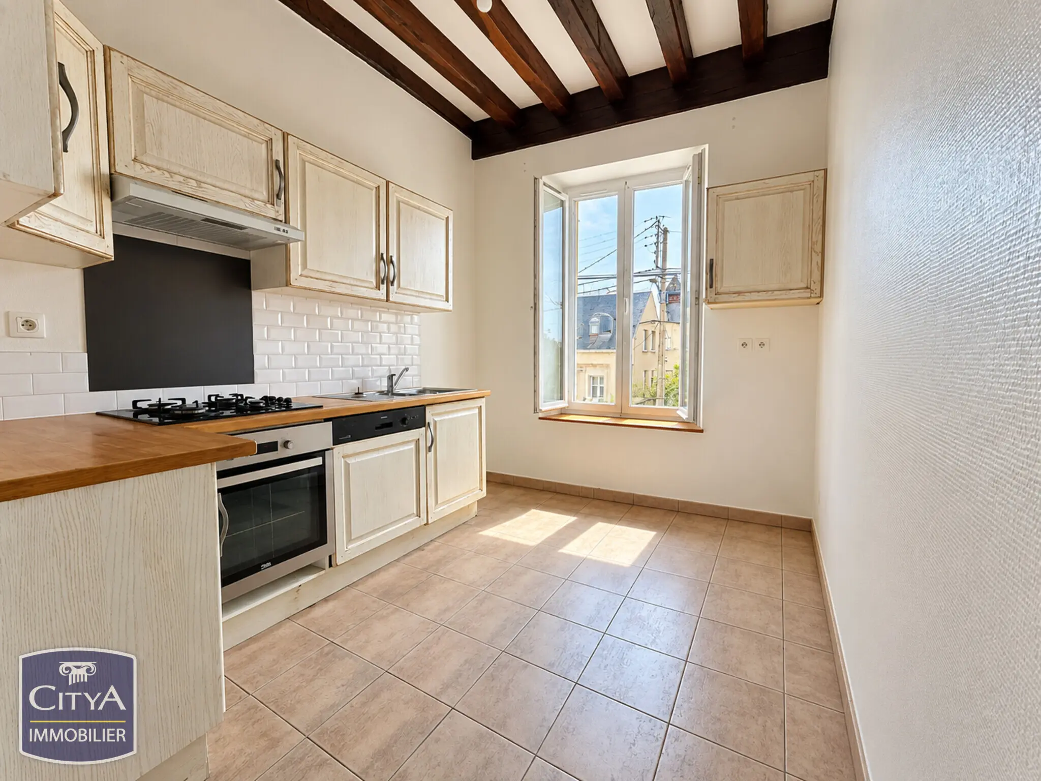 Photo 3 Appartement 4 pièces 85m²