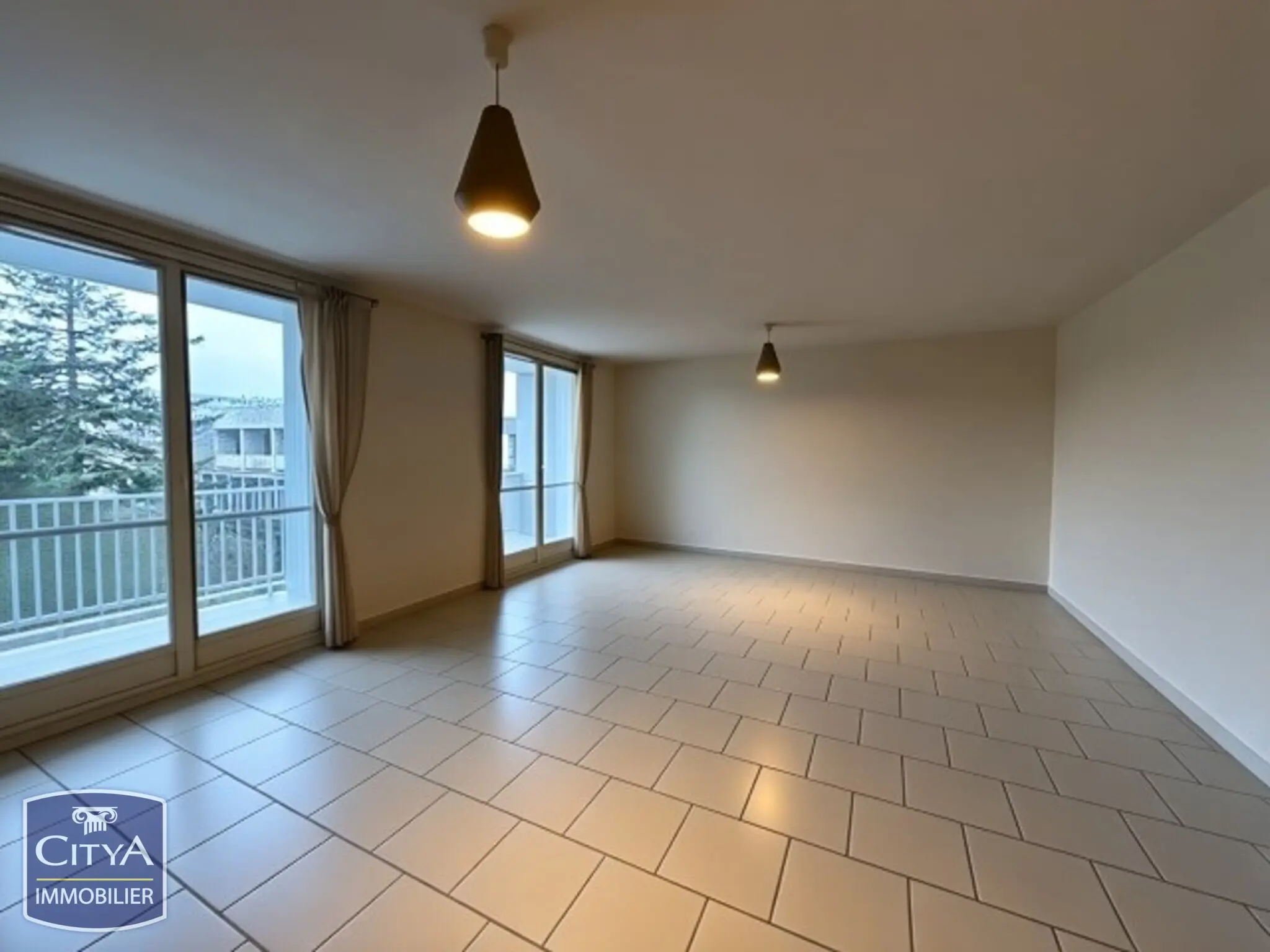 Photo 2 Appartement 3 pièces 75m²