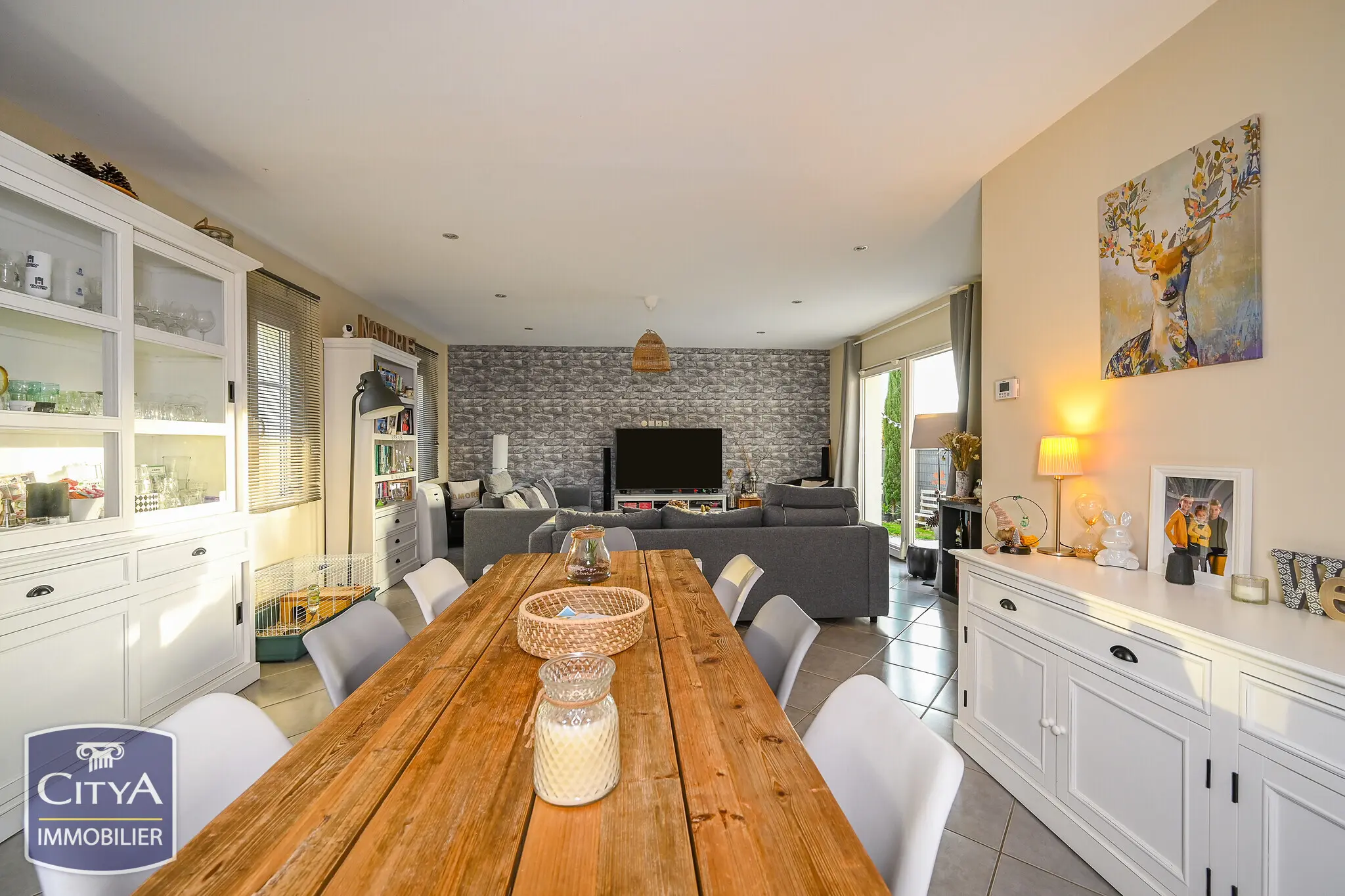 Photo 1 Maison 5 pièces 142m²