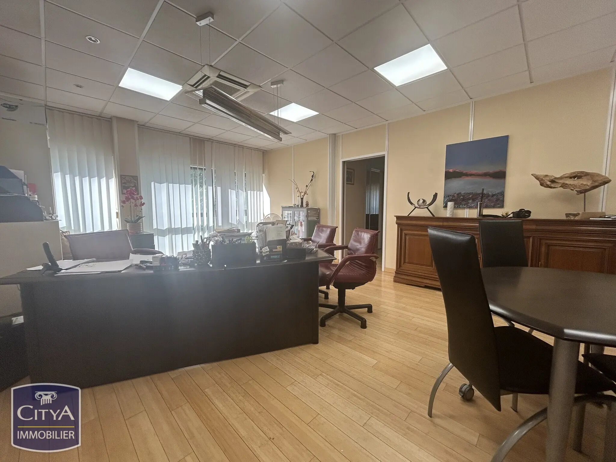 Photo 3 Local Commercial 219.04m²