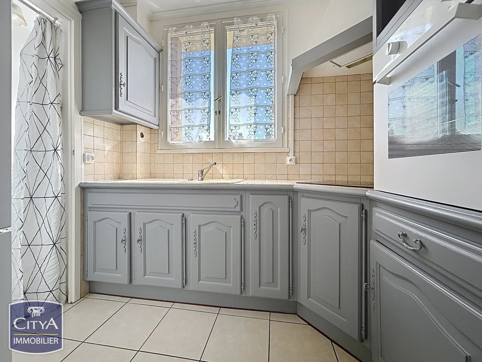 Photo 1 Appartement 5 pièces 74.94m²