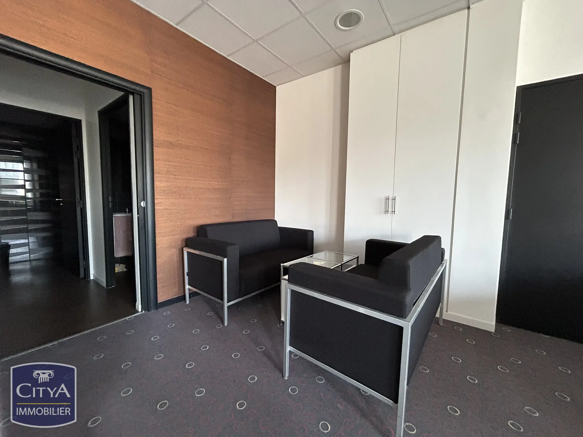 Photo 7 Local Commercial 277.15m²