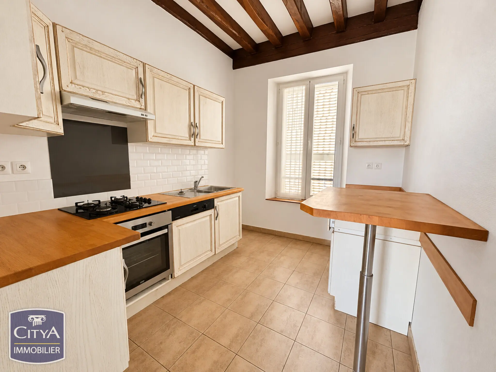 Photo 1 Appartement 4 pièces 85m²