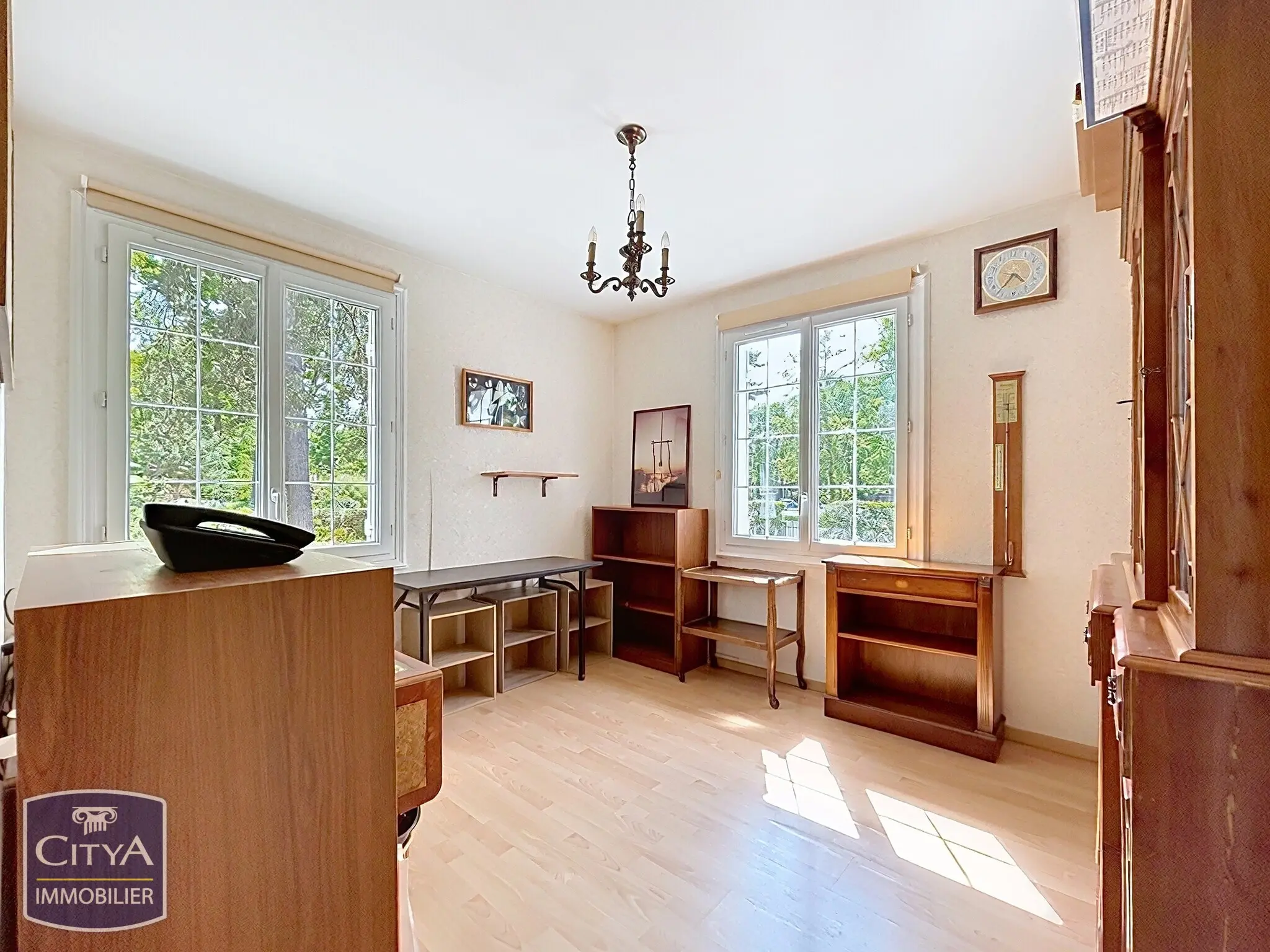 Photo 7 Maison 10 pièces 216m²