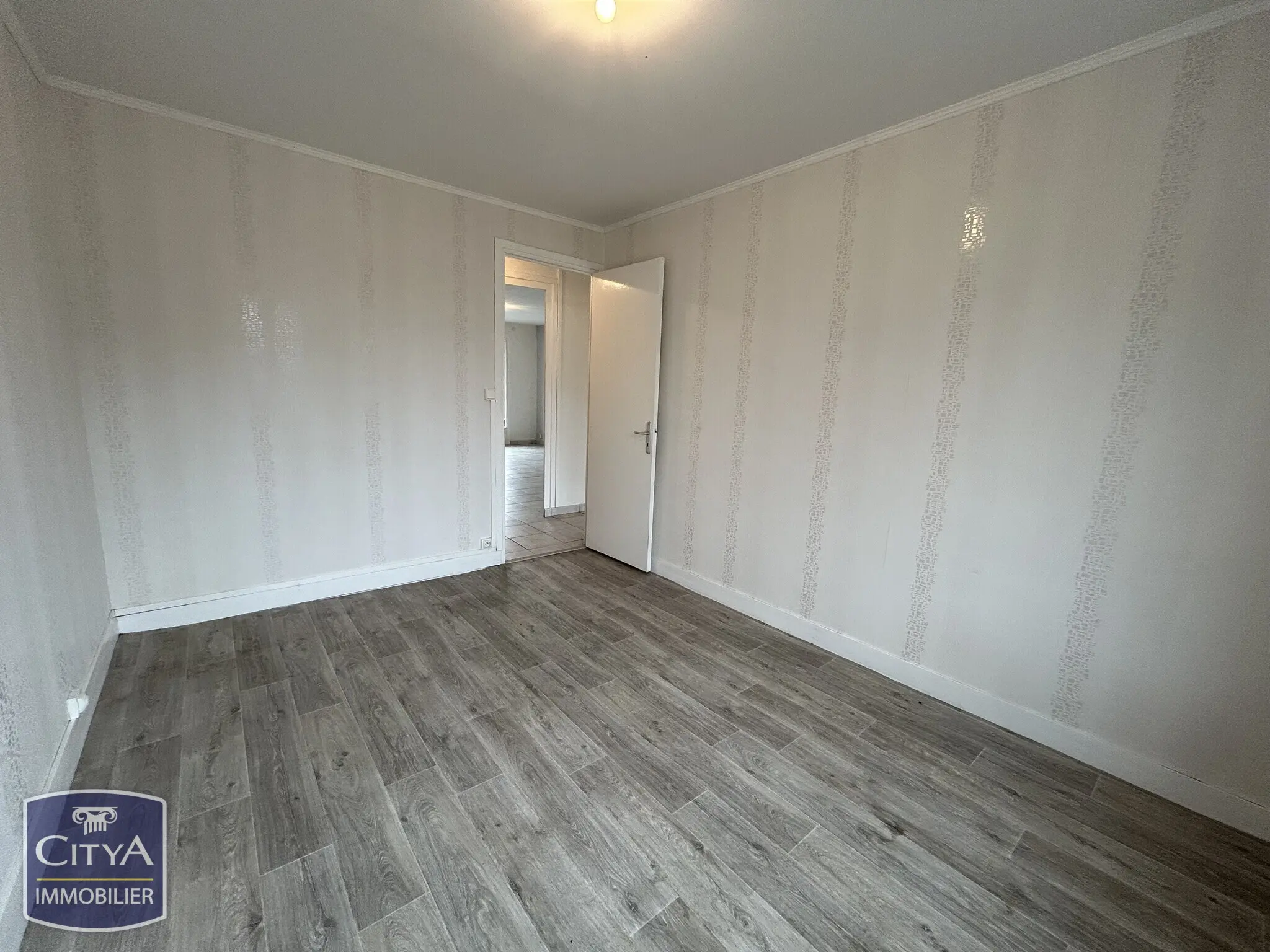 Photo 10 appartement Orléans