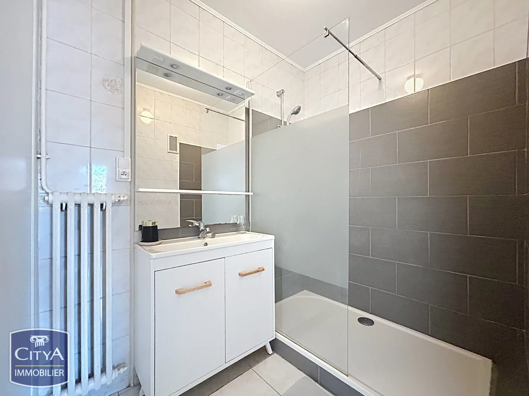 Photo 8 Appartement 5 pièces 74.94m²