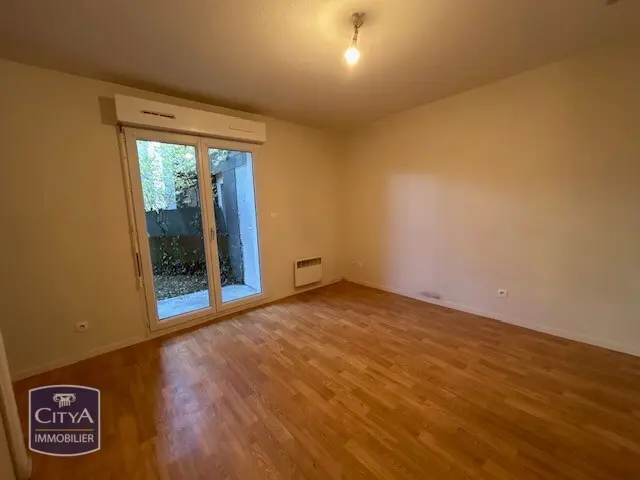 Photo 3 Appartement 1 pièce 23.32m²