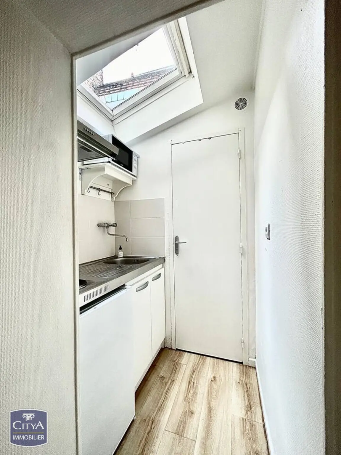 Photo 5 Appartement 1 pièce 20.4m²