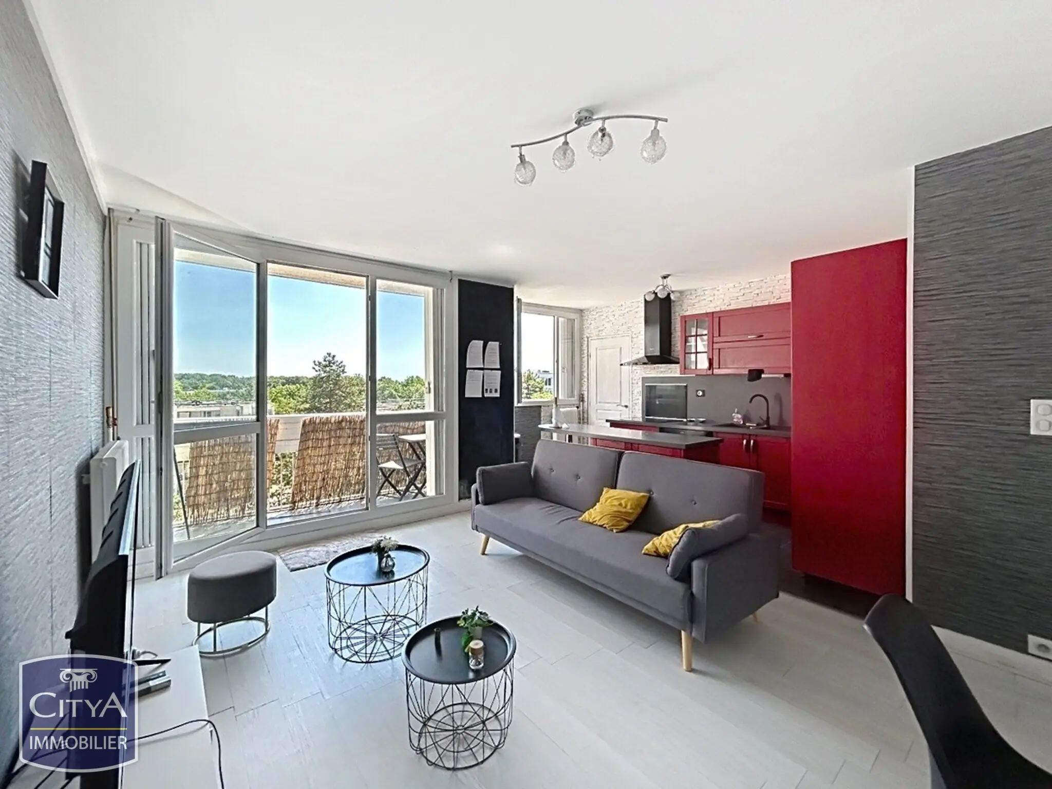Photo 1 Appartement 4 pièces 79m²