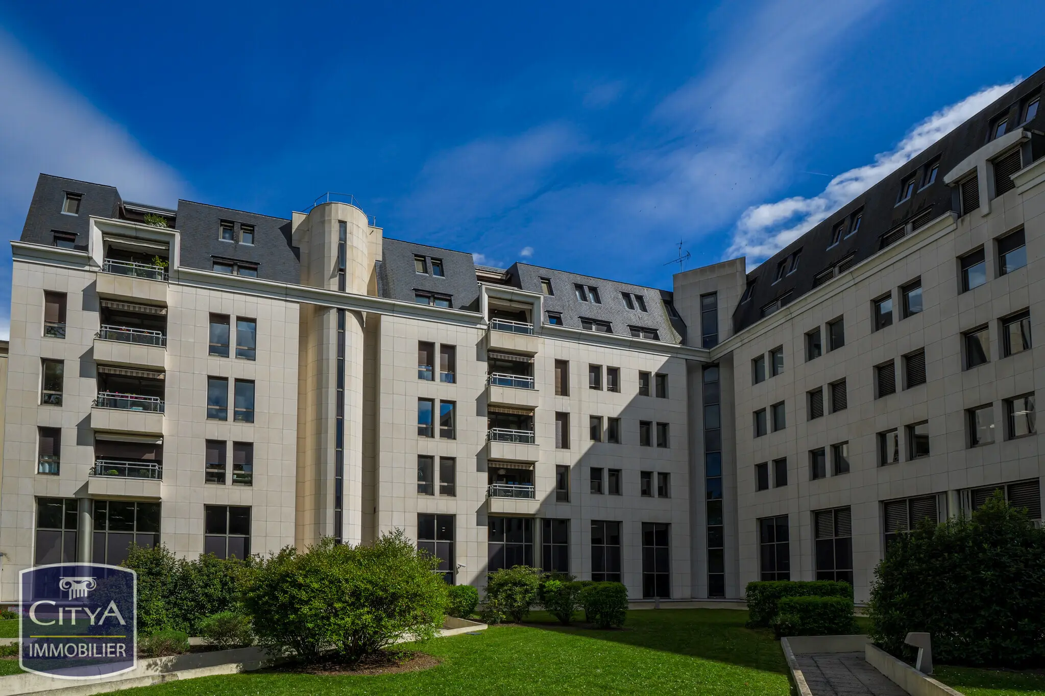 Photo 14 Appartement 4 pièces 135m²