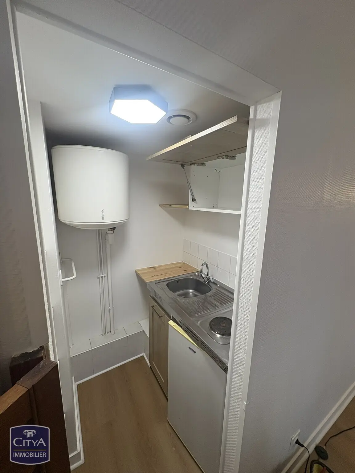 Photo 2 Appartement 1 pièce 20.78m²