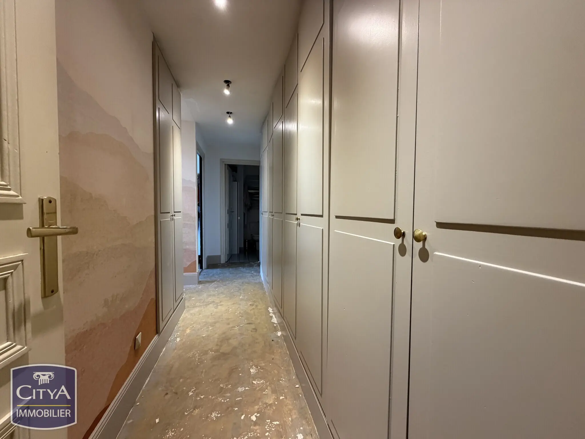 Photo 8 Appartement 4 pièces 135m²