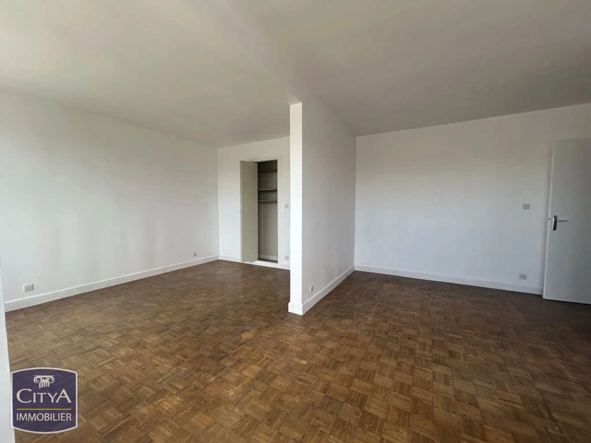 Photo 3 Appartement 2 pièces 55.1m²
