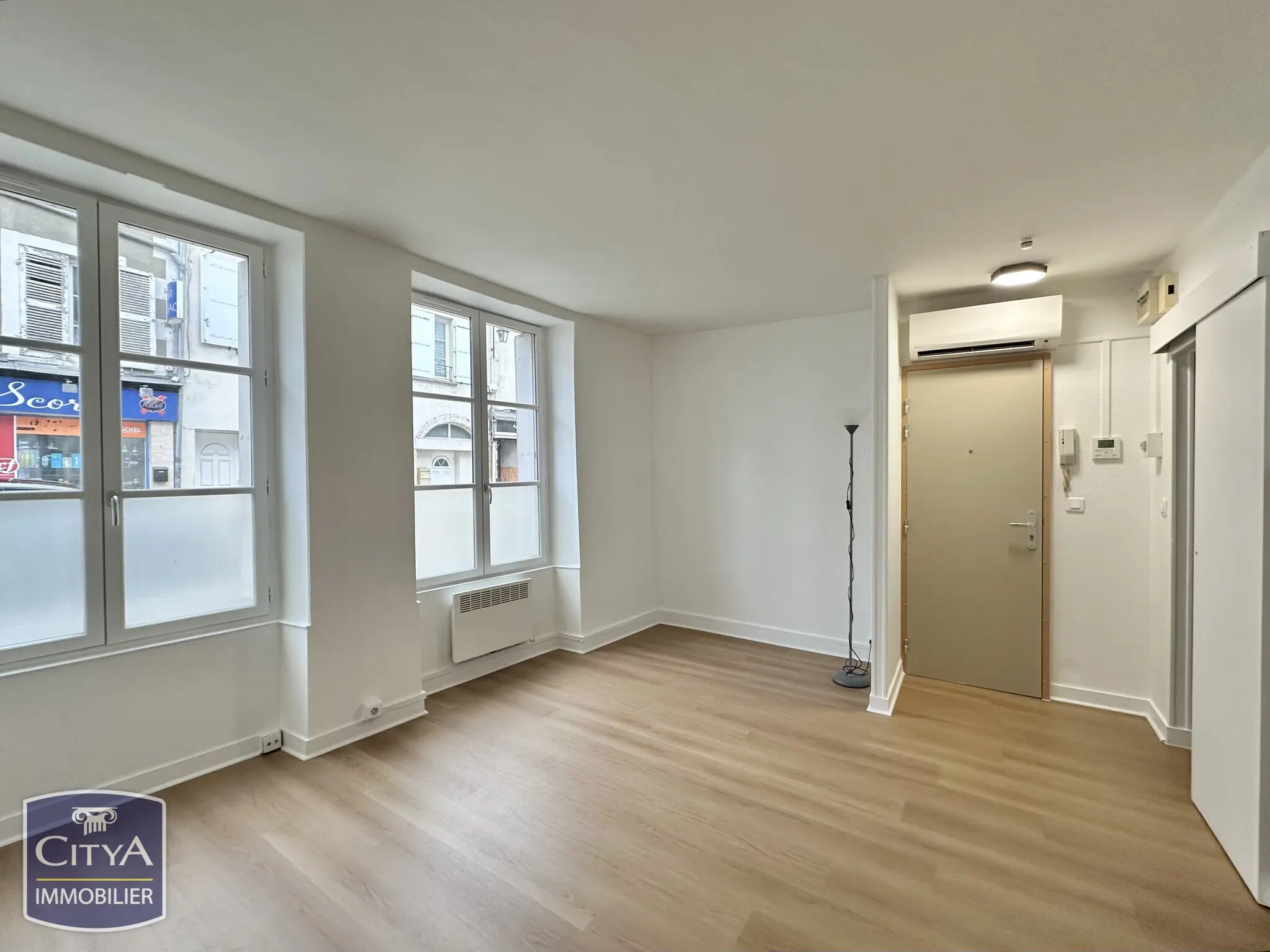 Photo 3 Appartement 1 pièce 20.78m²