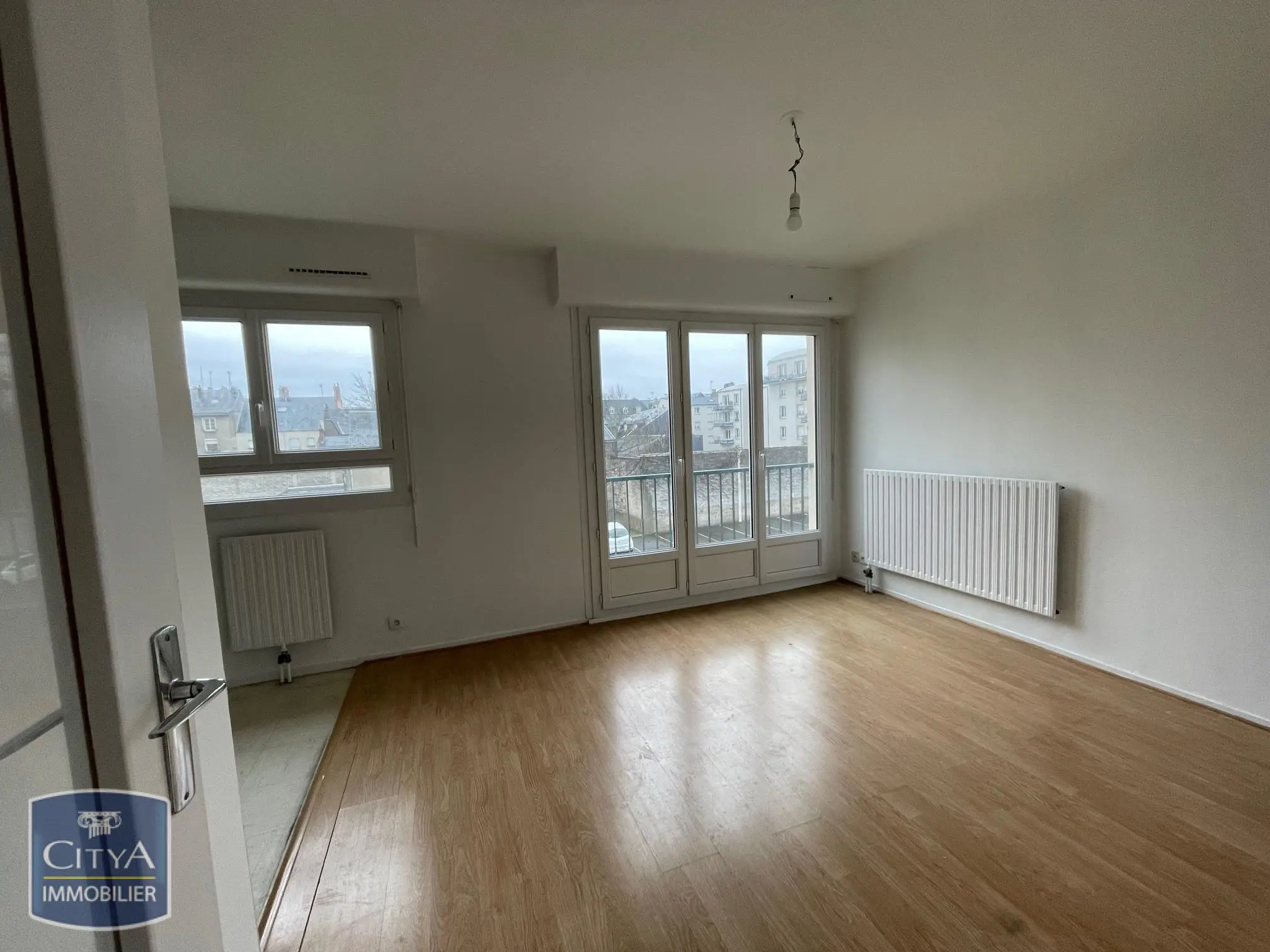 Photo 3 Appartement 1 pièce 26.91m²