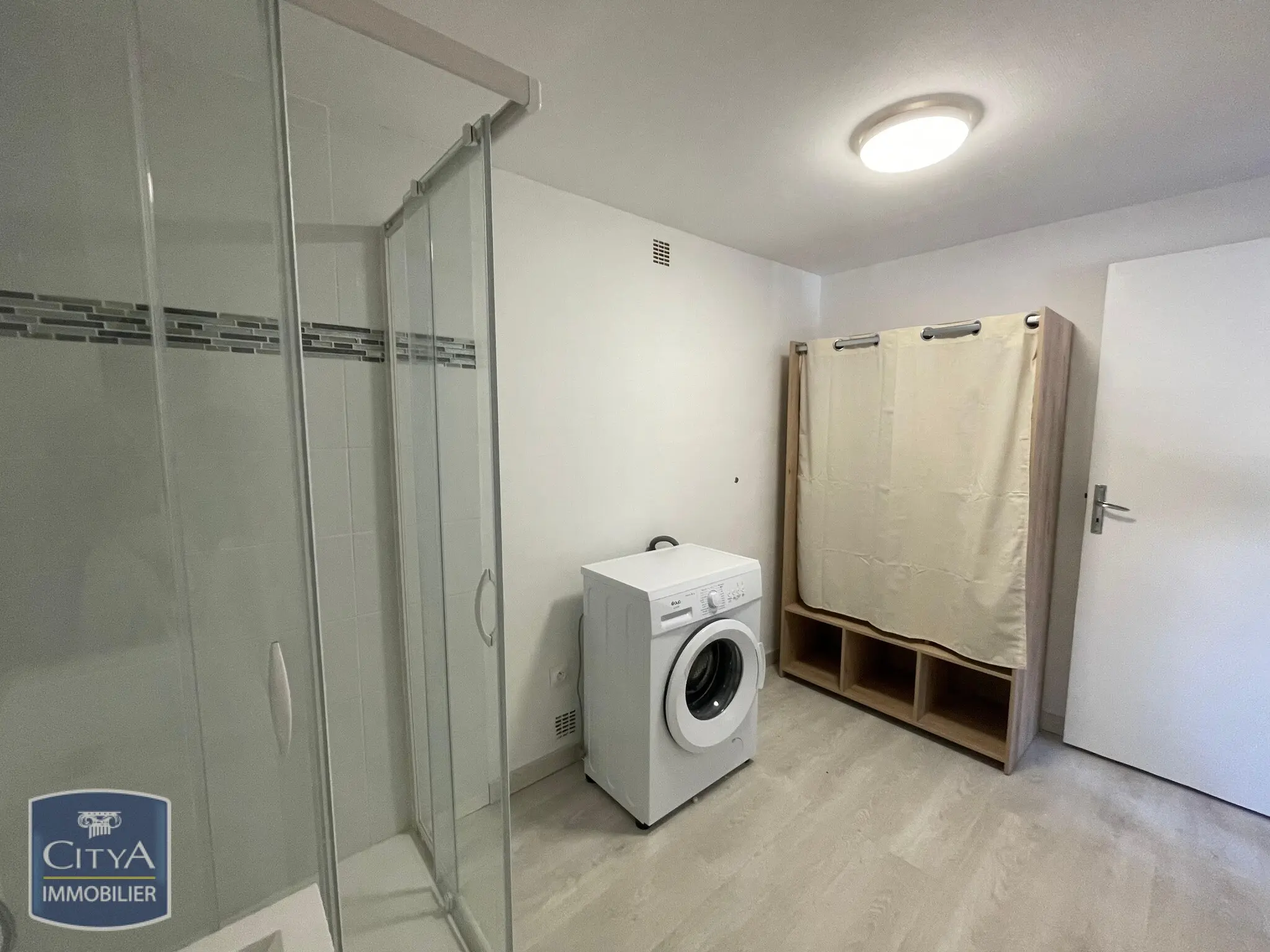 Photo 19 Immeuble 240m²