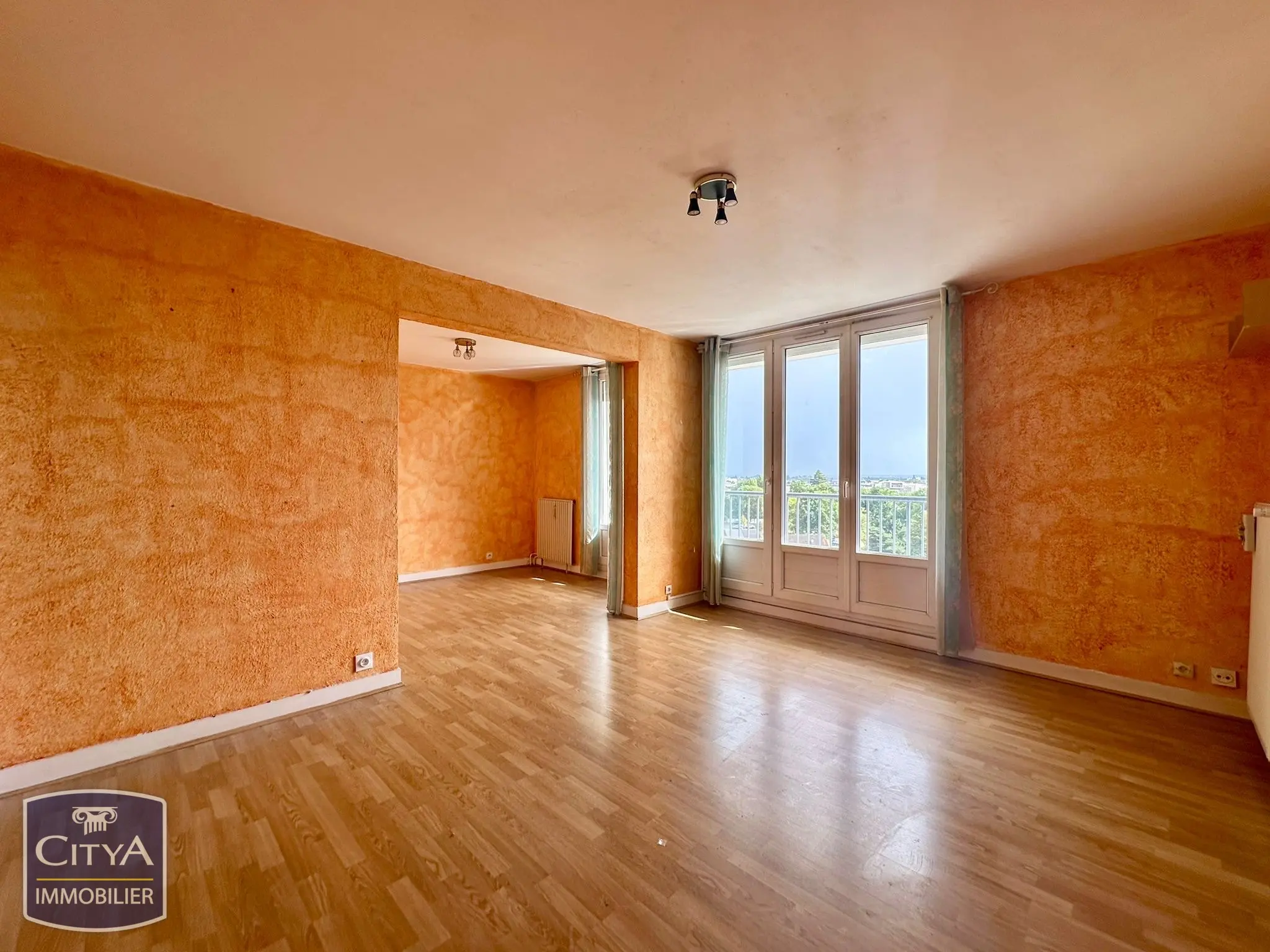 Photo 1 Appartement 4 pièces 70.72m²