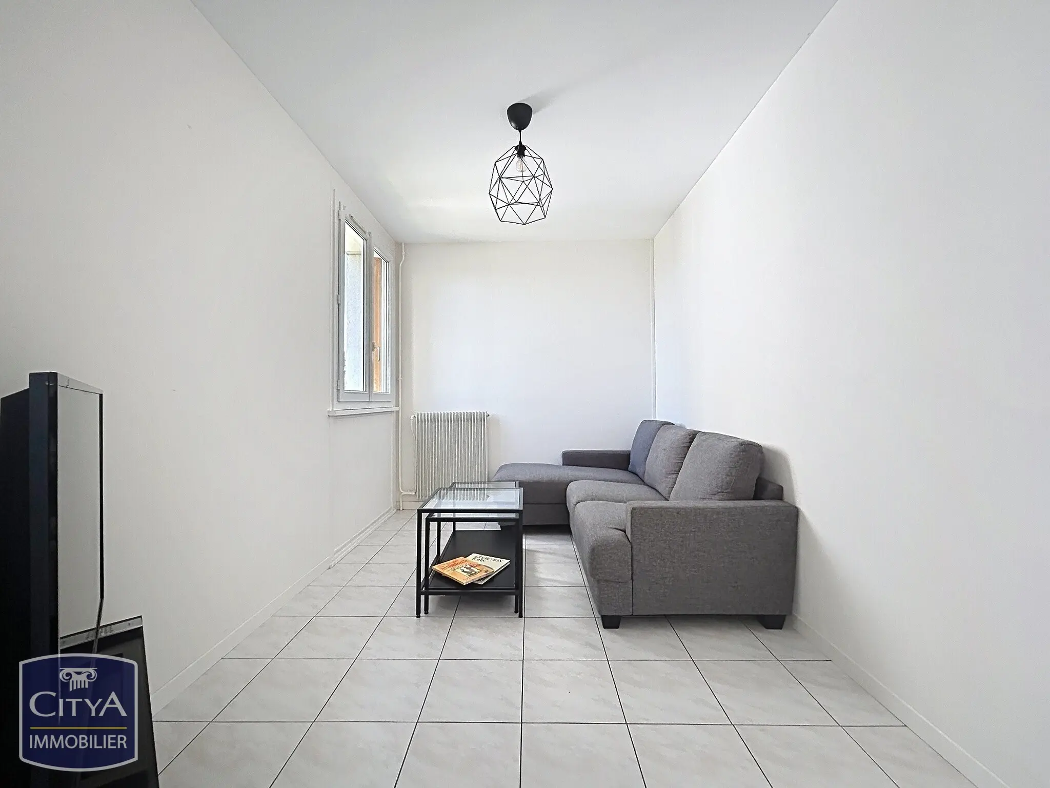 Photo 3 Appartement 5 pièces 74.94m²