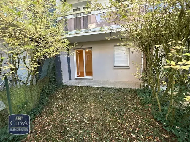 Photo 1 Appartement 1 pièce 23.32m²