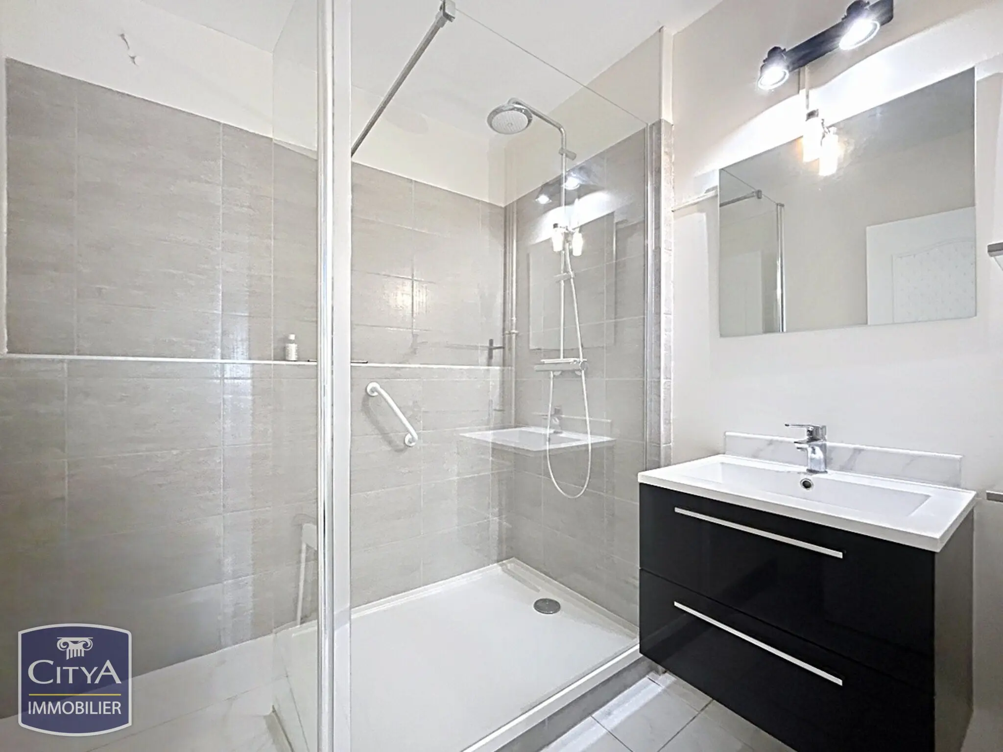 Photo 8 Appartement 4 pièces 83.77m²