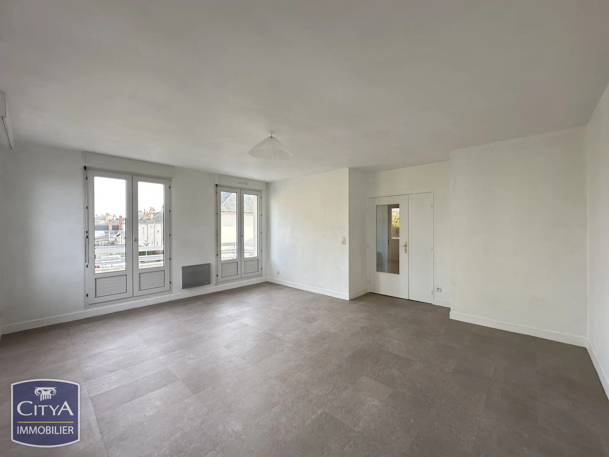 Photo 2 Appartement 4 pièces 97.18m²