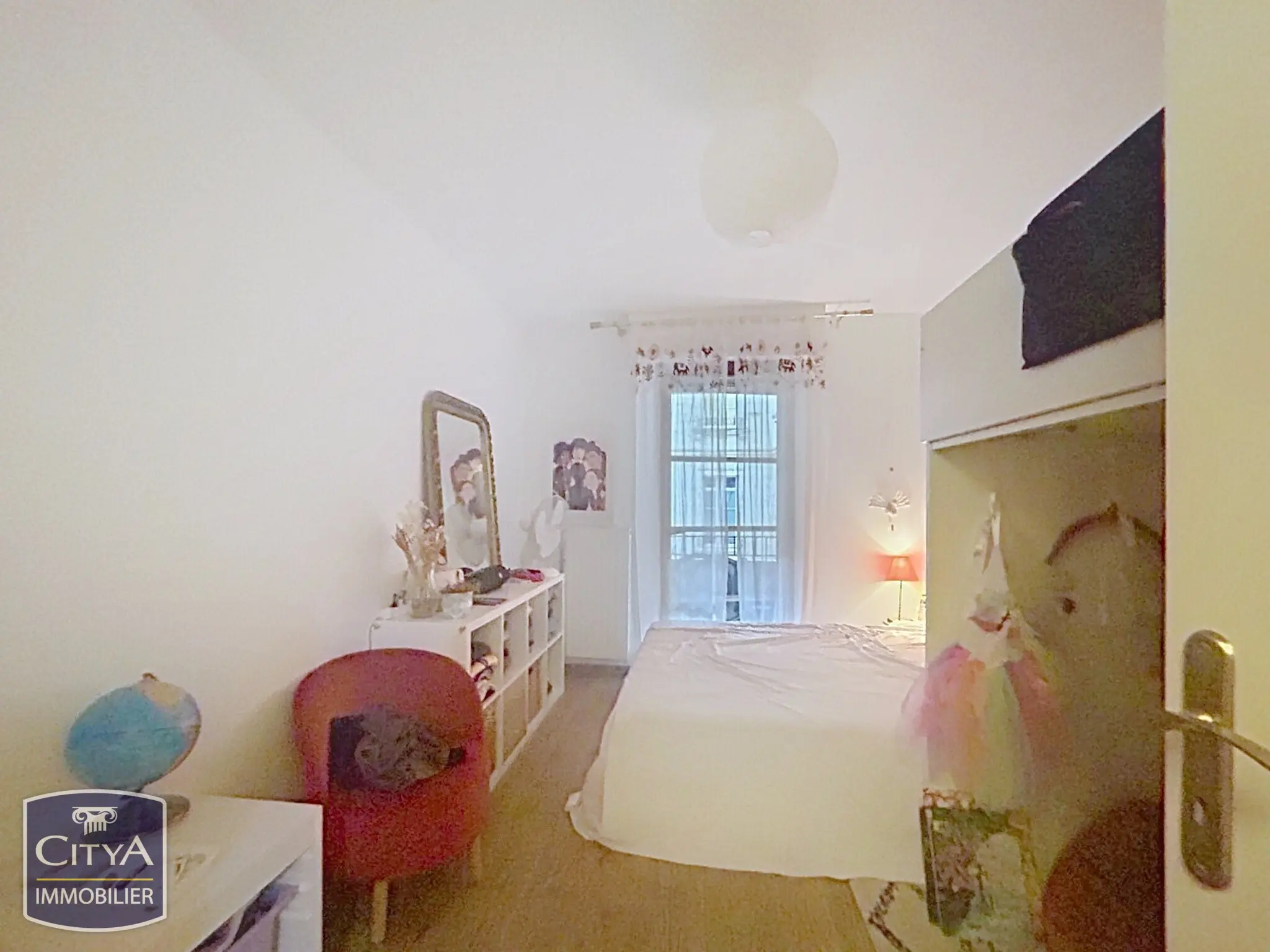Photo 3 Appartement 2 pièces 45m²
