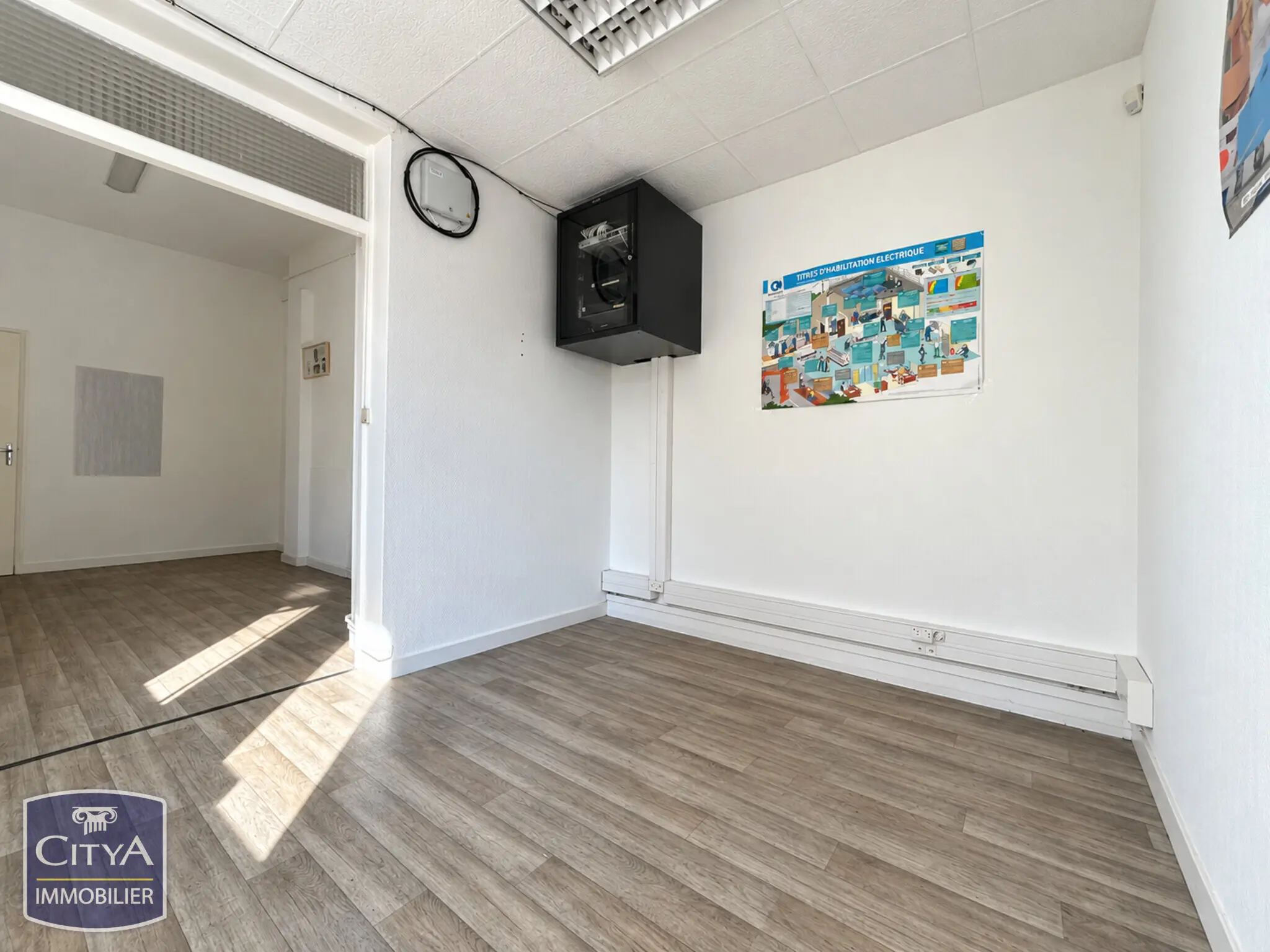 Photo 5 Local Commercial 48.8m²
