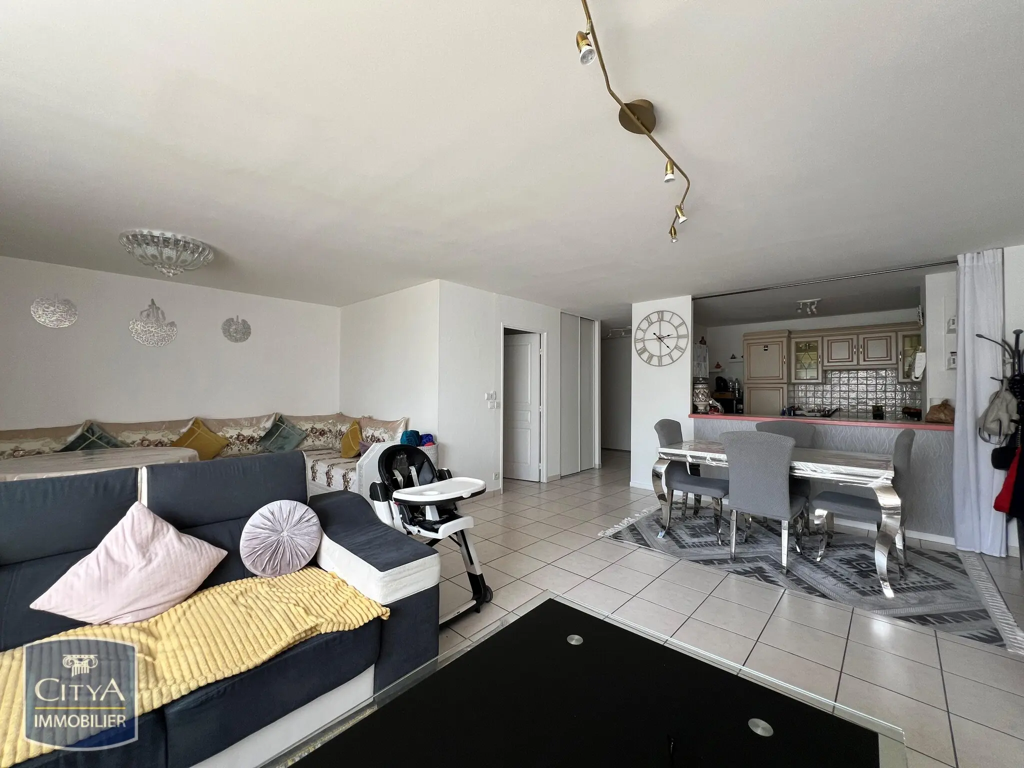 Photo 1 Appartement 4 pièces 107m²