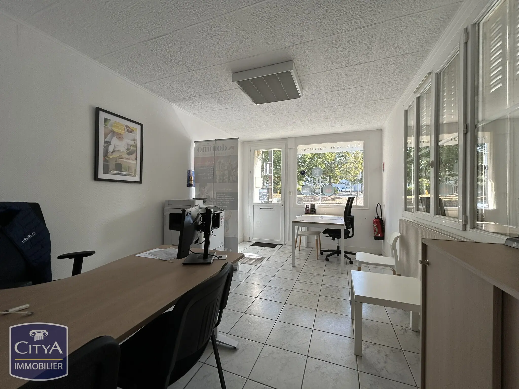 Photo 1 Local Commercial 48.8m²