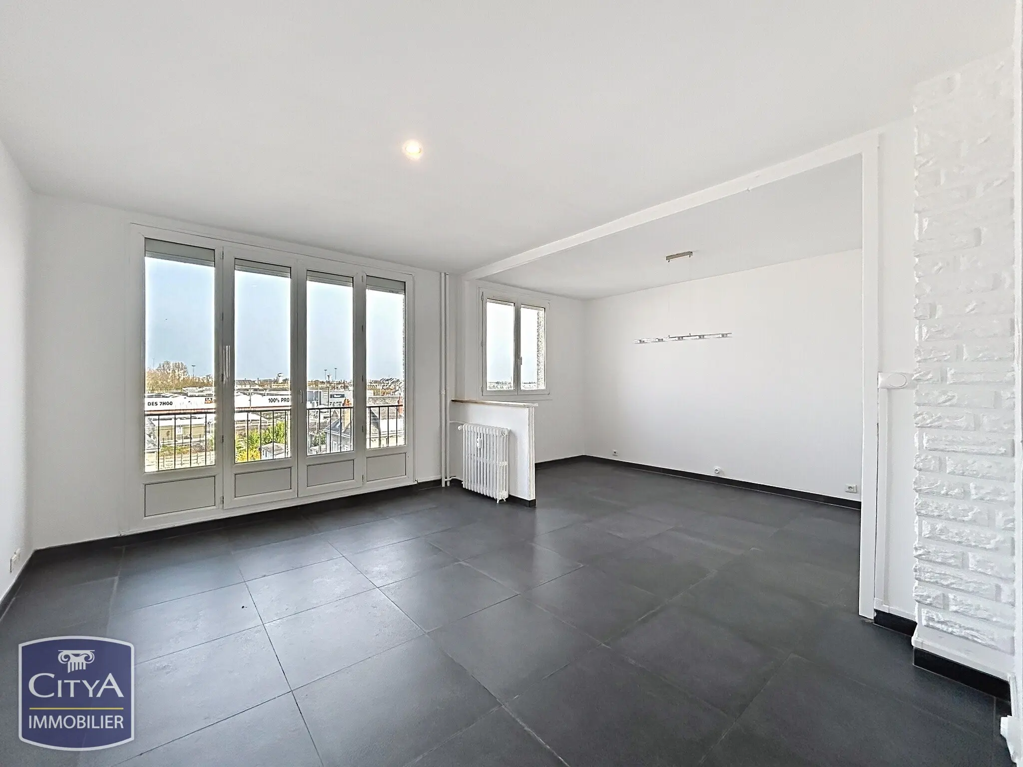 Photo 2 Appartement 2 pièces 54m²