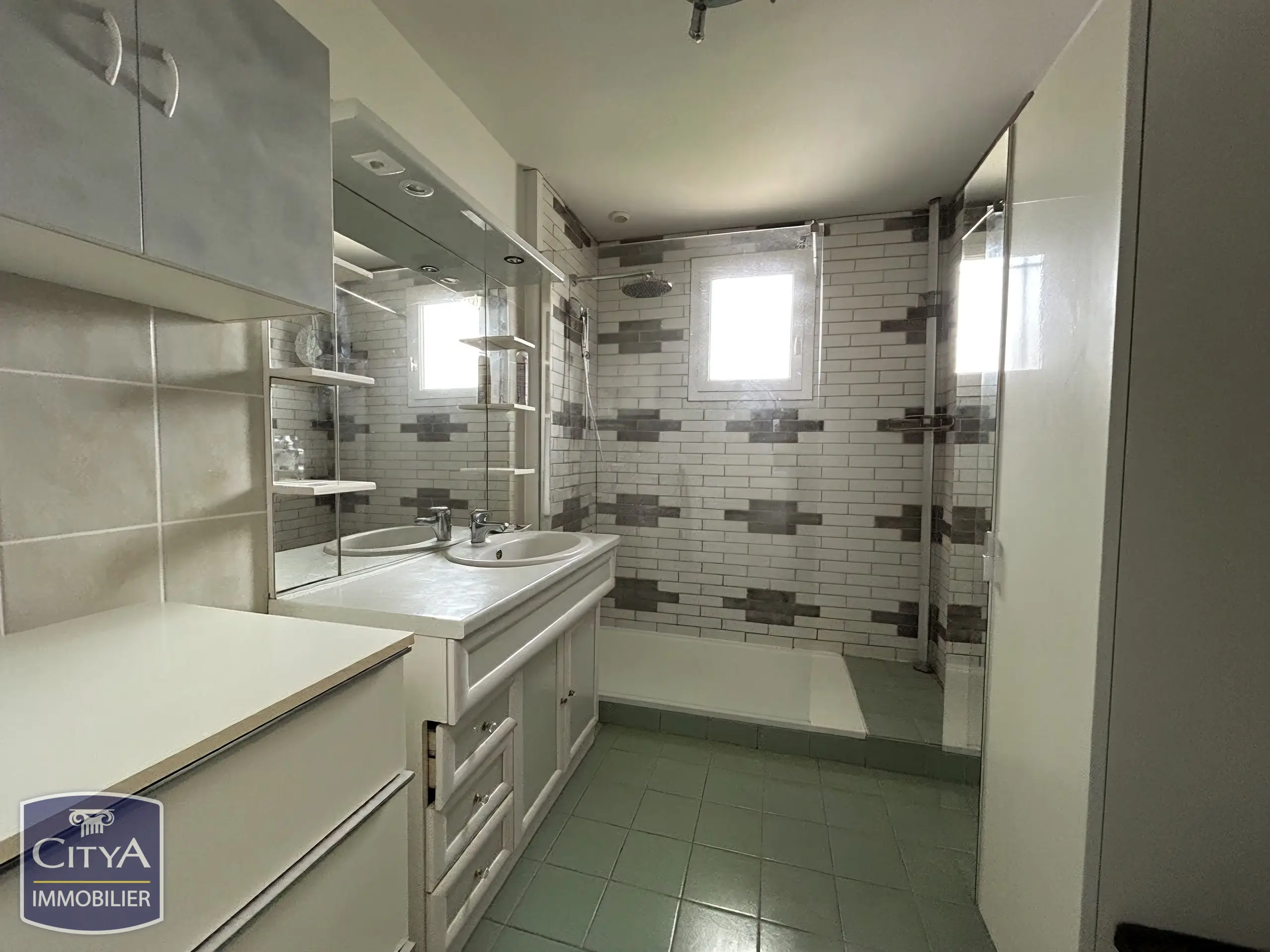 Photo 7 Maison 5 pièces 136m²