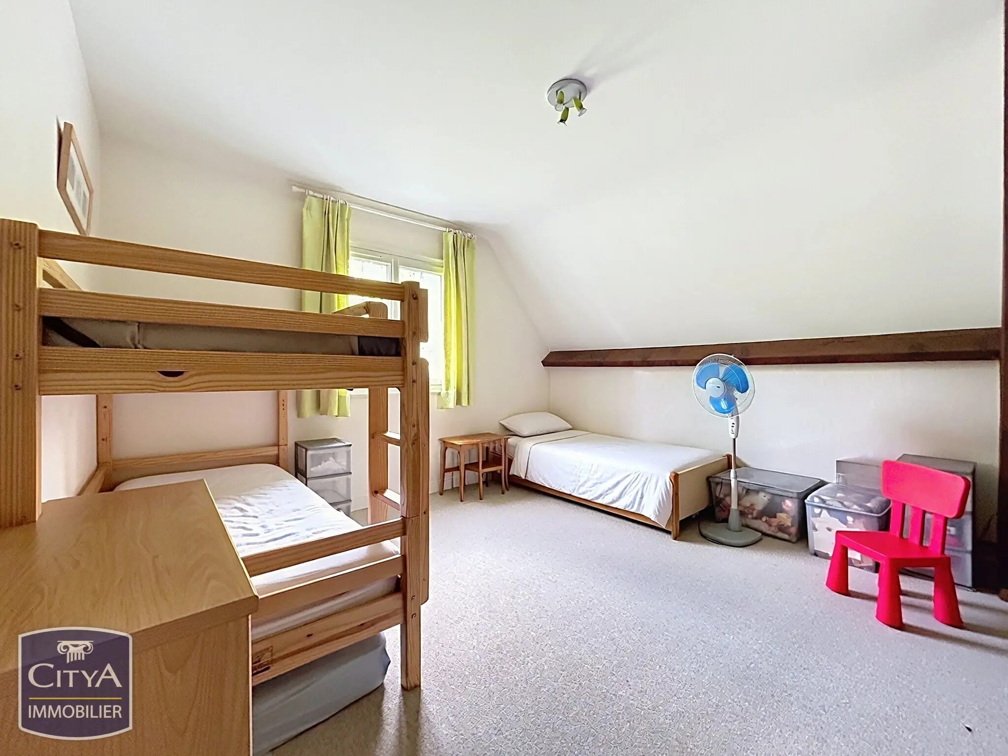 Photo 12 Maison 10 pièces 216m²