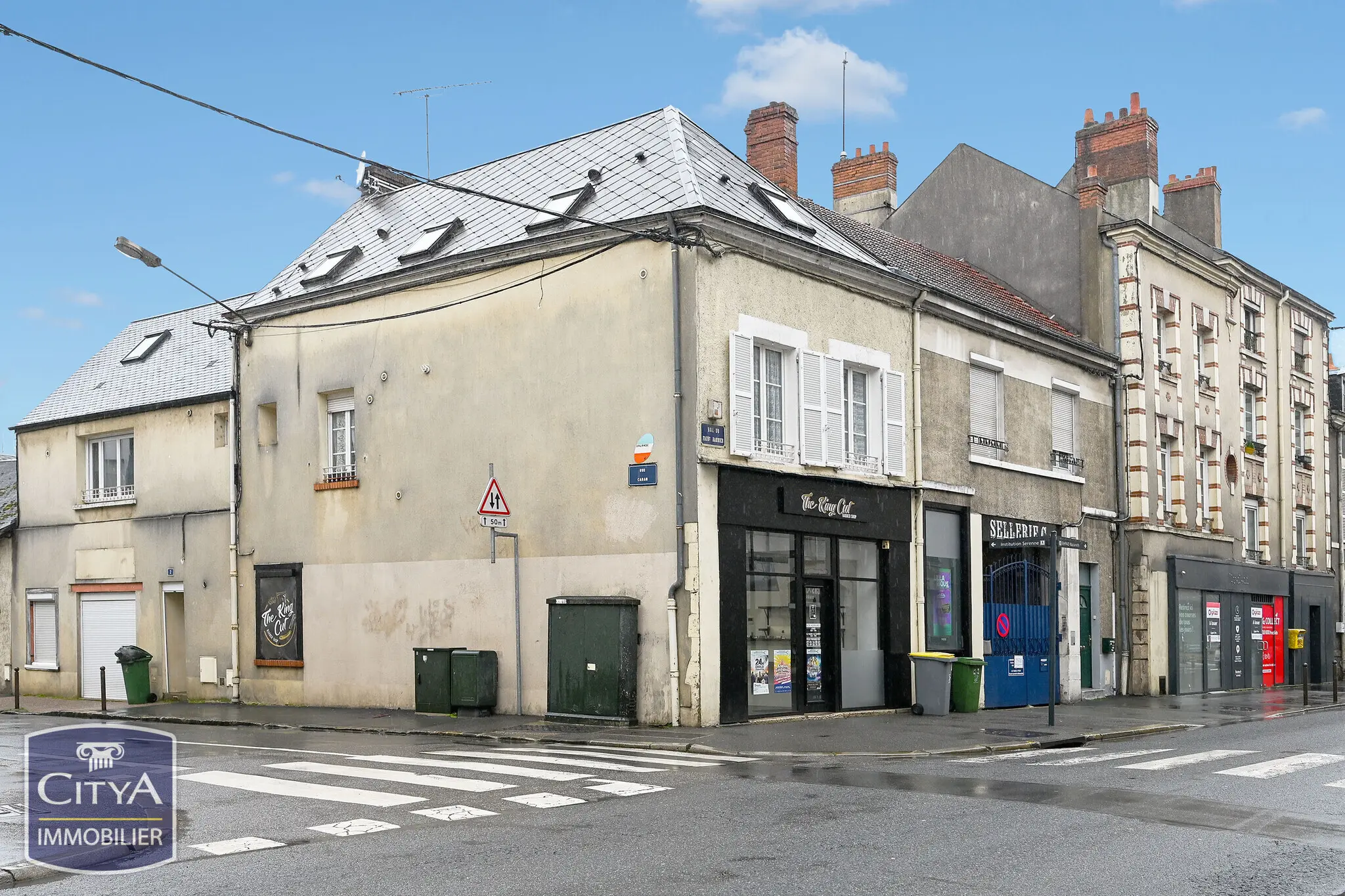 Photo 3 Immeuble 176.71m²