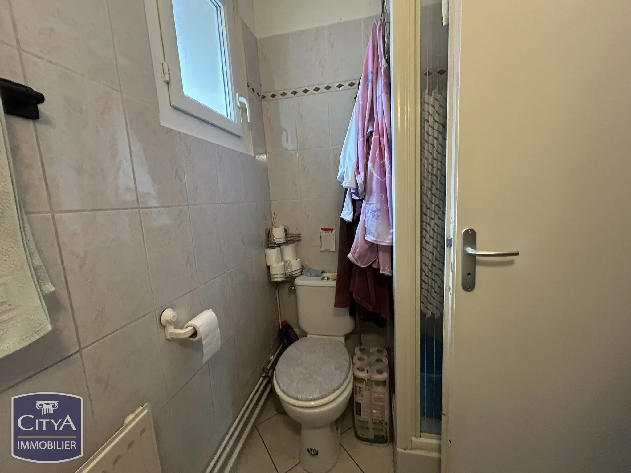 Photo 3 Immeuble 176.71m²