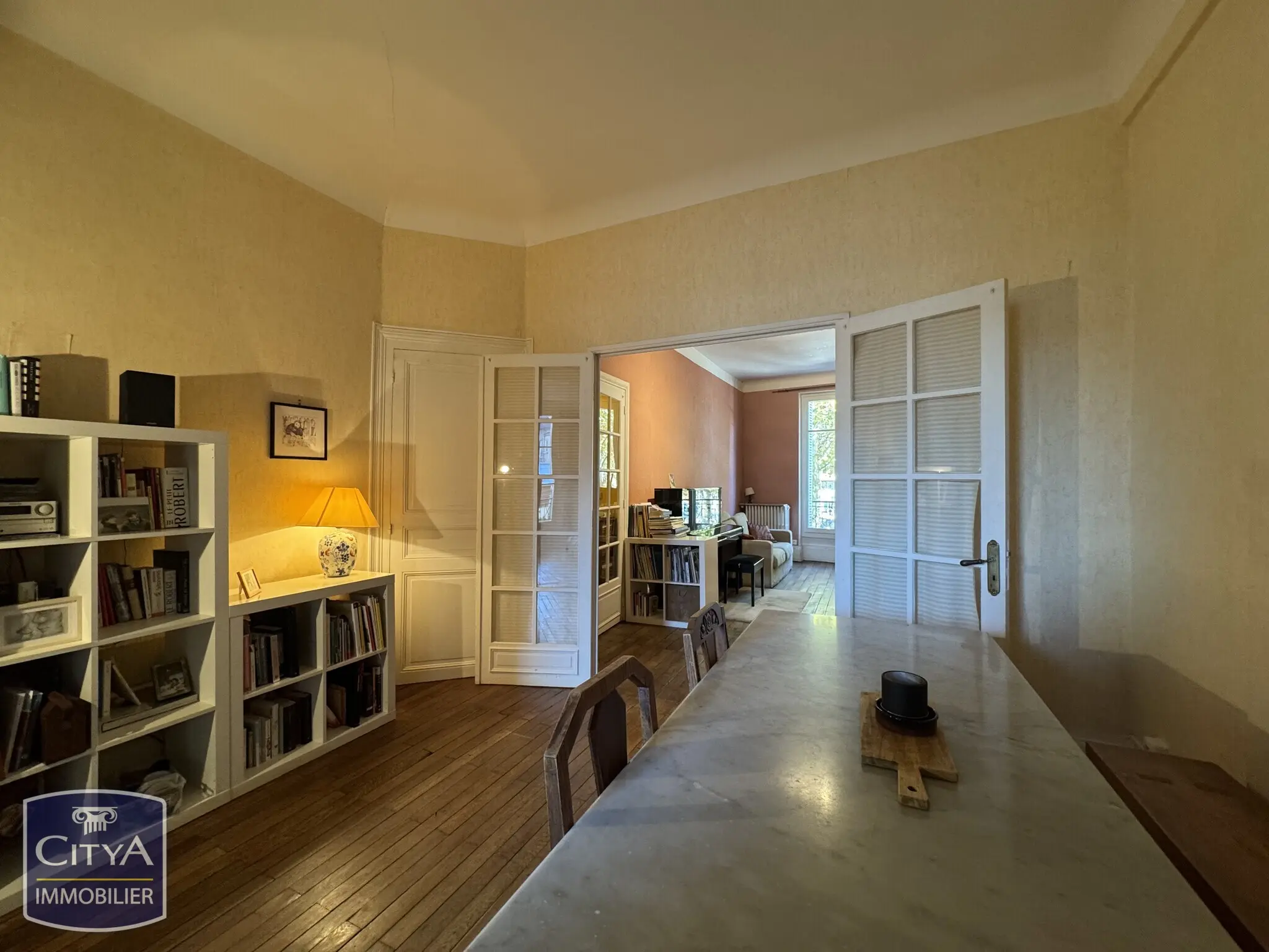 Photo 1 Appartement 5 pièces 103m²