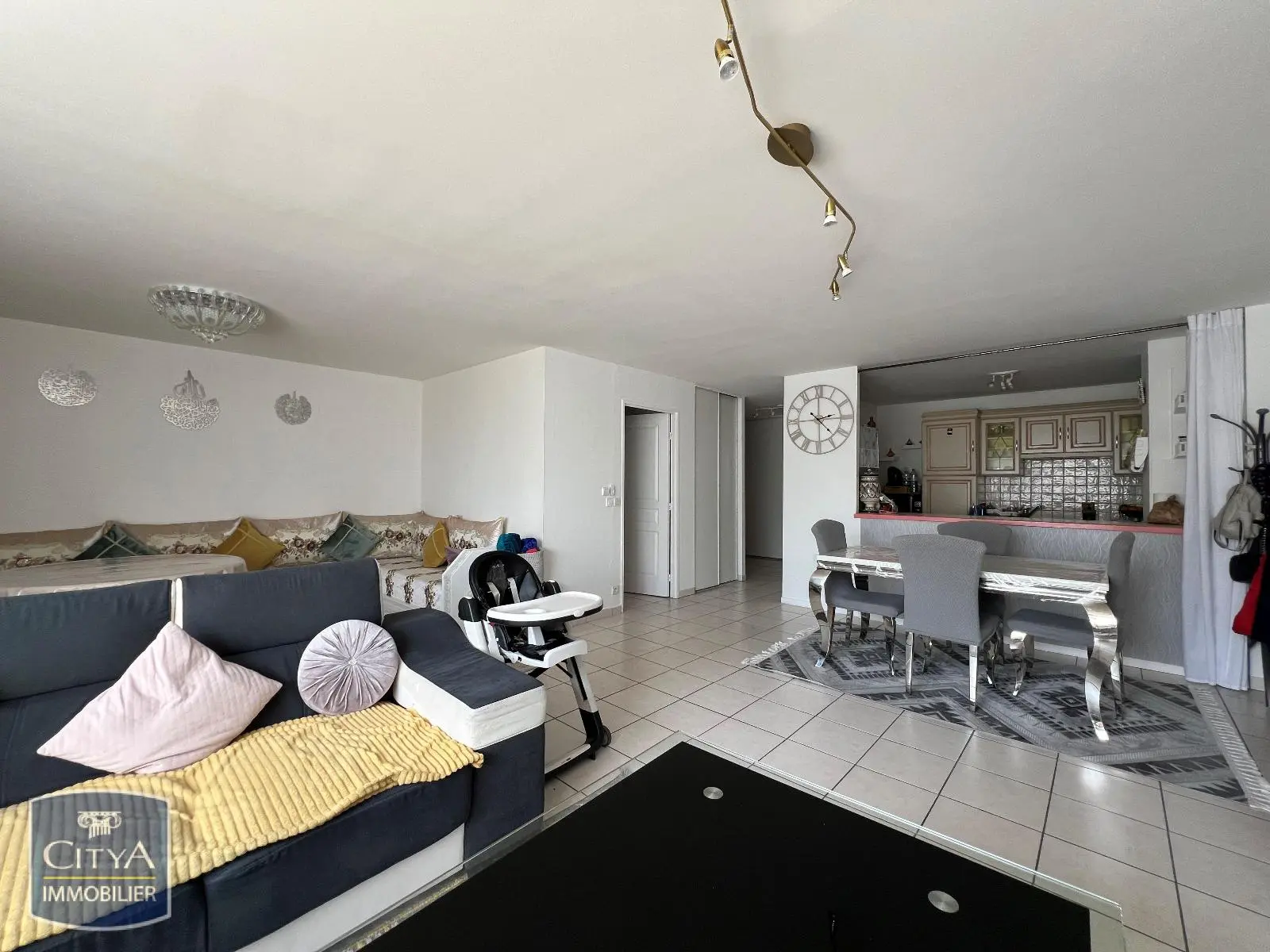 Photo 2 Appartement 4 pièces 107m²