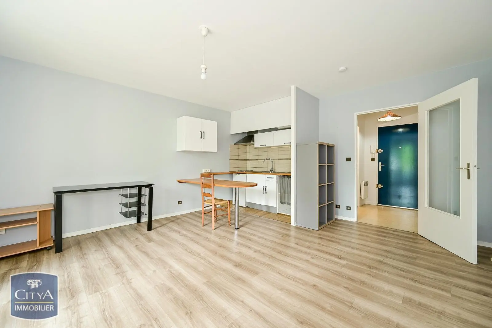 Photo 1 Appartement 1 pièce 32m²