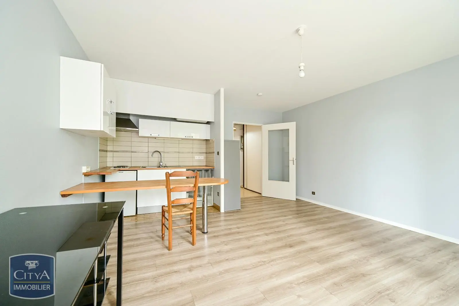 Photo 2 Appartement 1 pièce 32m²