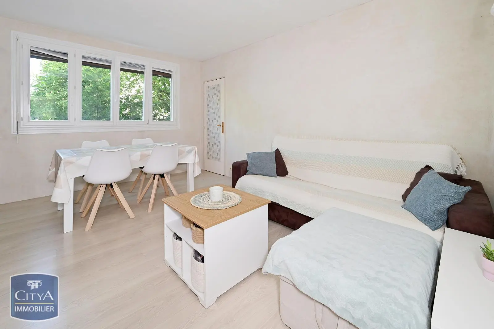 Photo 1 Appartement 4 pièces 67m²