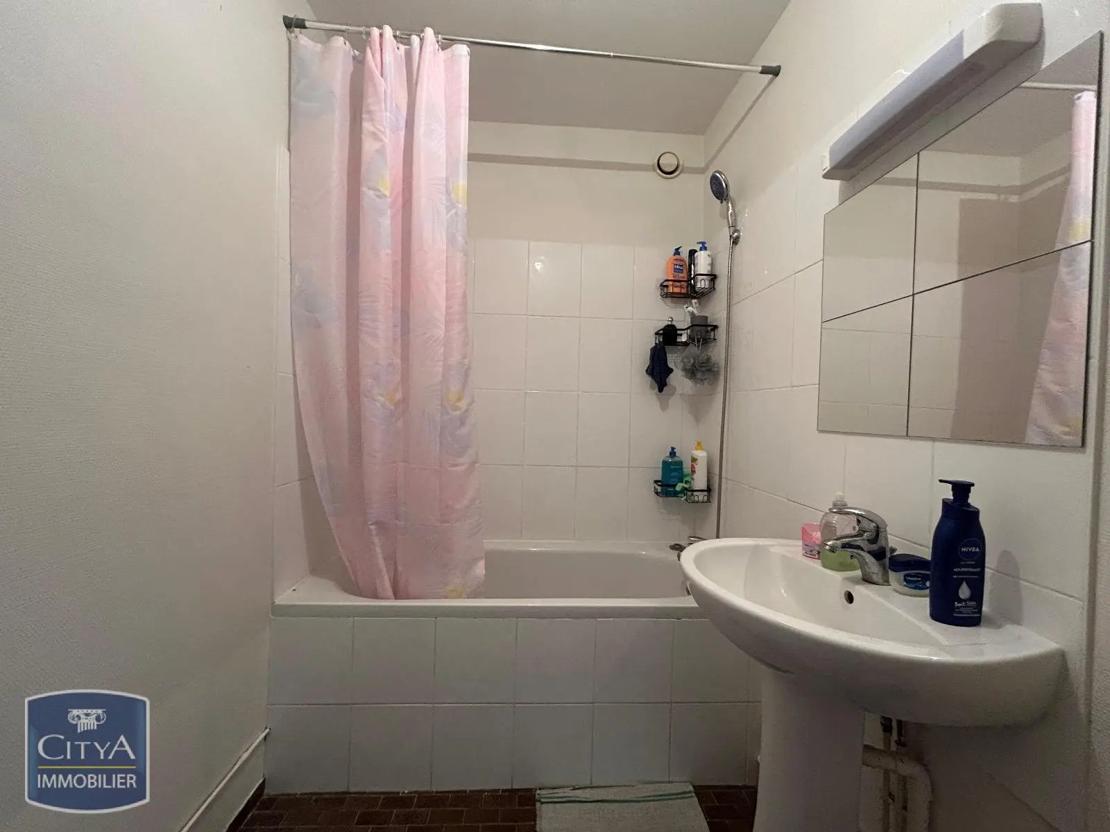 Photo 4 Appartement 1 pièce 31.96m²