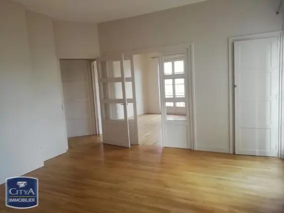 Photo 1 Appartement 4 pièces 98.23m²