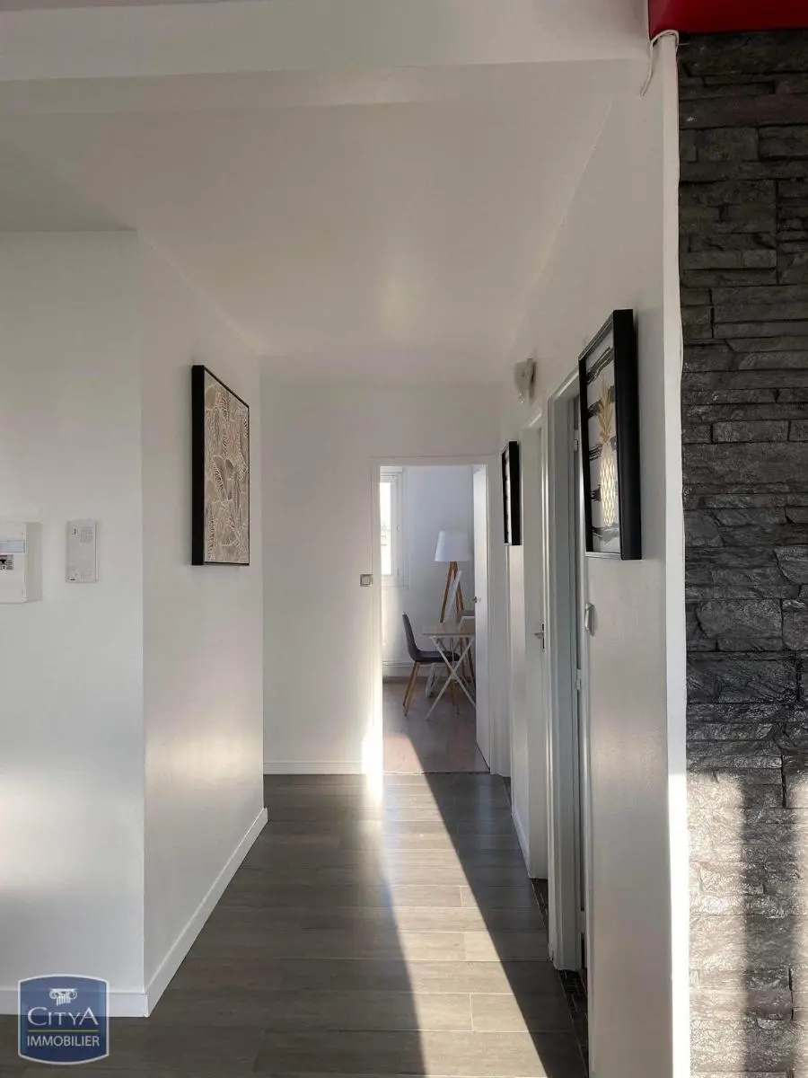 Photo 3 Appartement 4 pièces 73.9m²