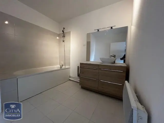 Photo 10 Appartement 4 pièces 97.18m²