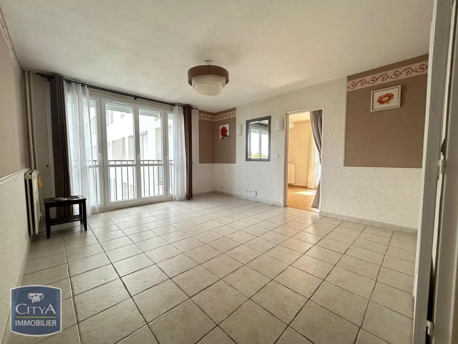 Photo 1 Appartement 2 pièces 51.79m²