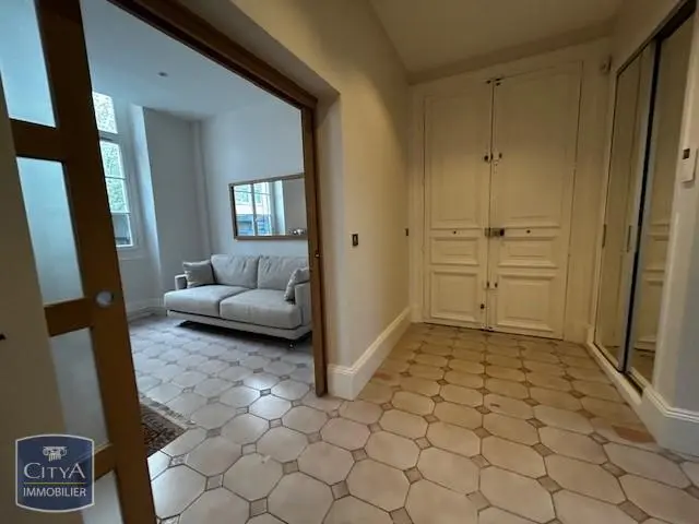 Photo 2 appartement Orléans