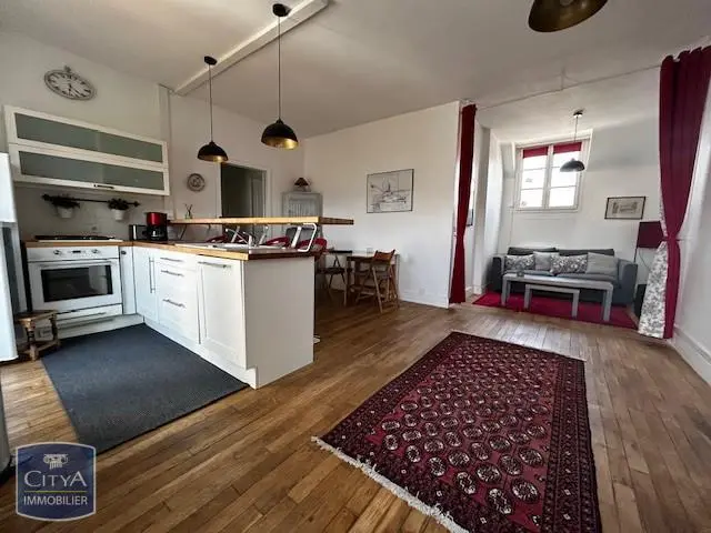 Photo 1 Appartement 2 pièces 56.18m²