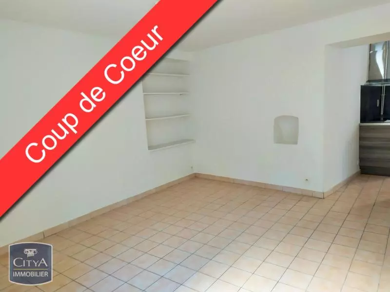 Illustration pour Maison 4 pièces 72.34m² Photo Maison 4 pièces 72.34m²