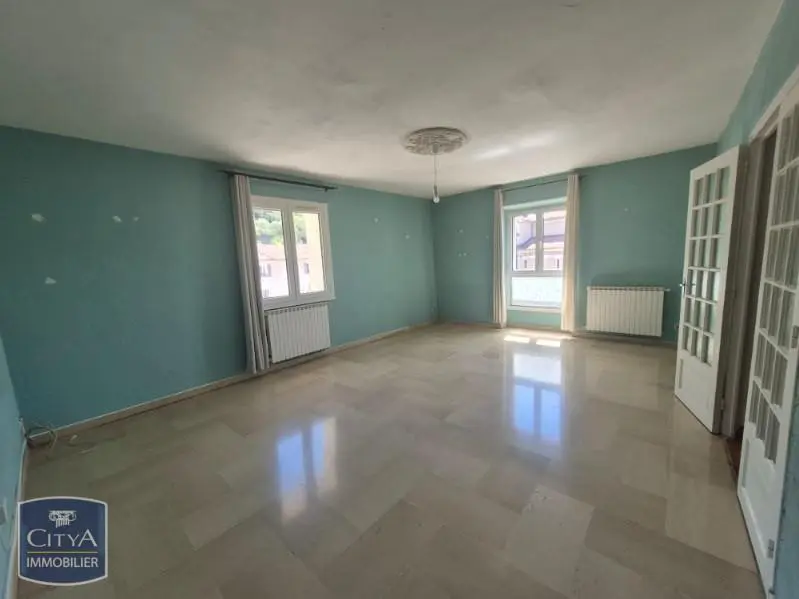 Photo 1 Appartement 4 pièces 115.45m²