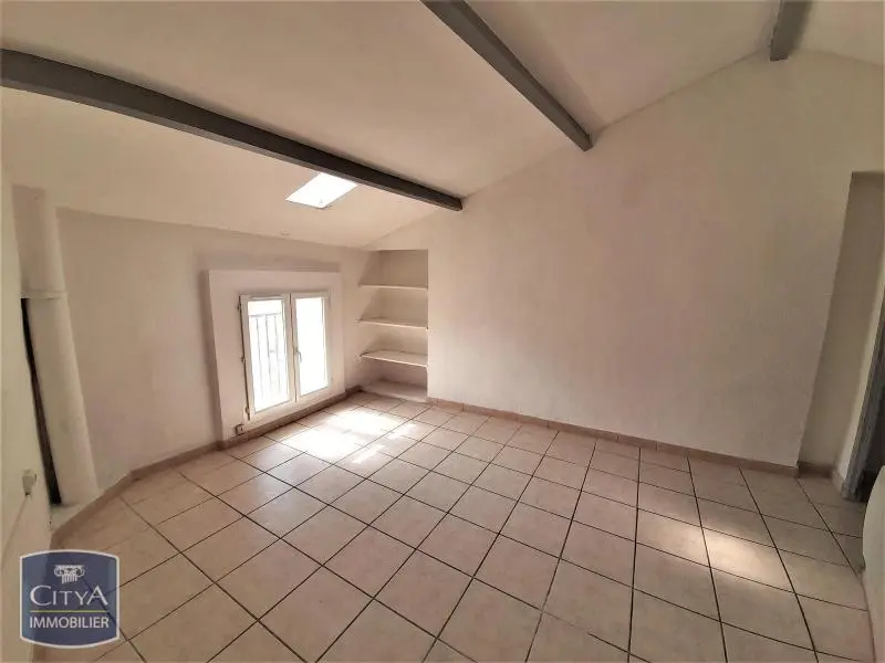 Photo 1 Appartement 1 pièce 21.76m²